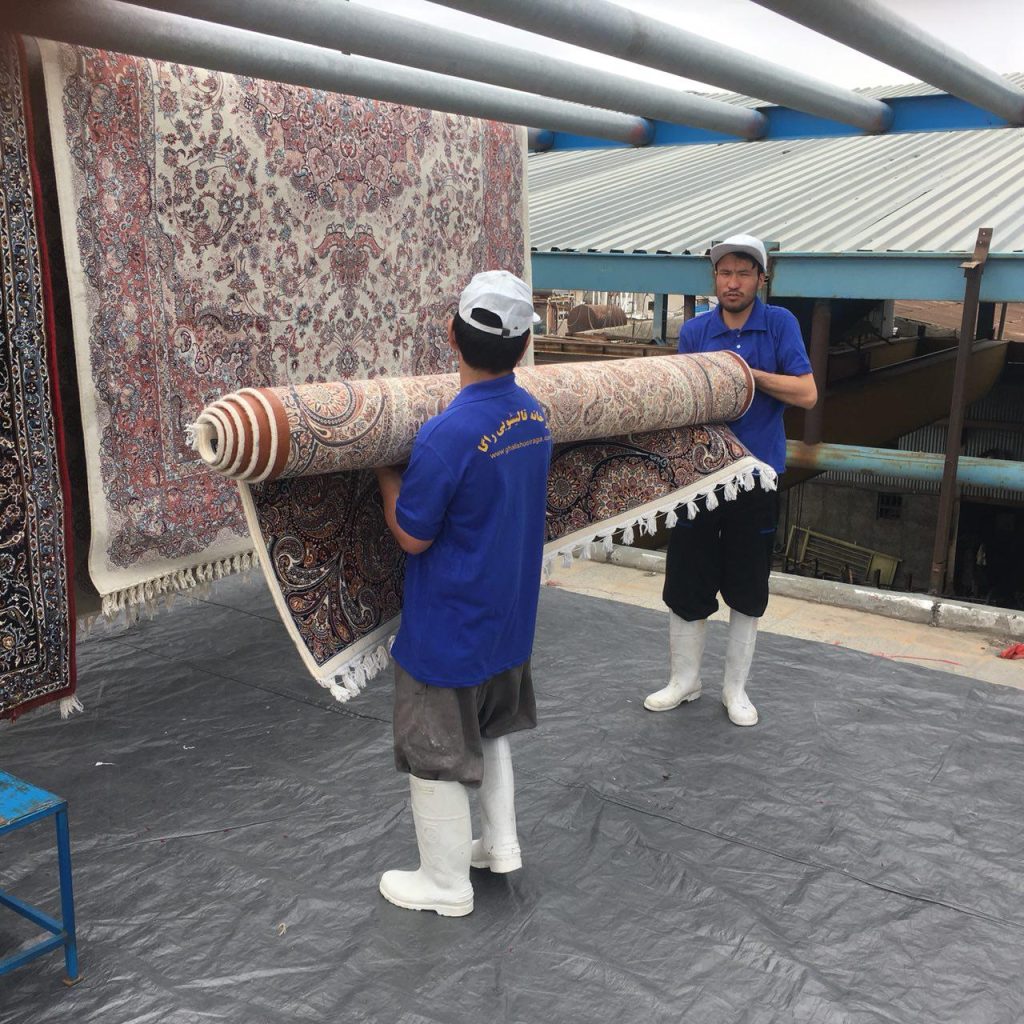 تعداد نیروی کار برای یک قالیشویی سنتی